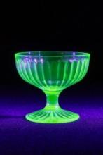 Uranium Glass Parfait Cup 2
