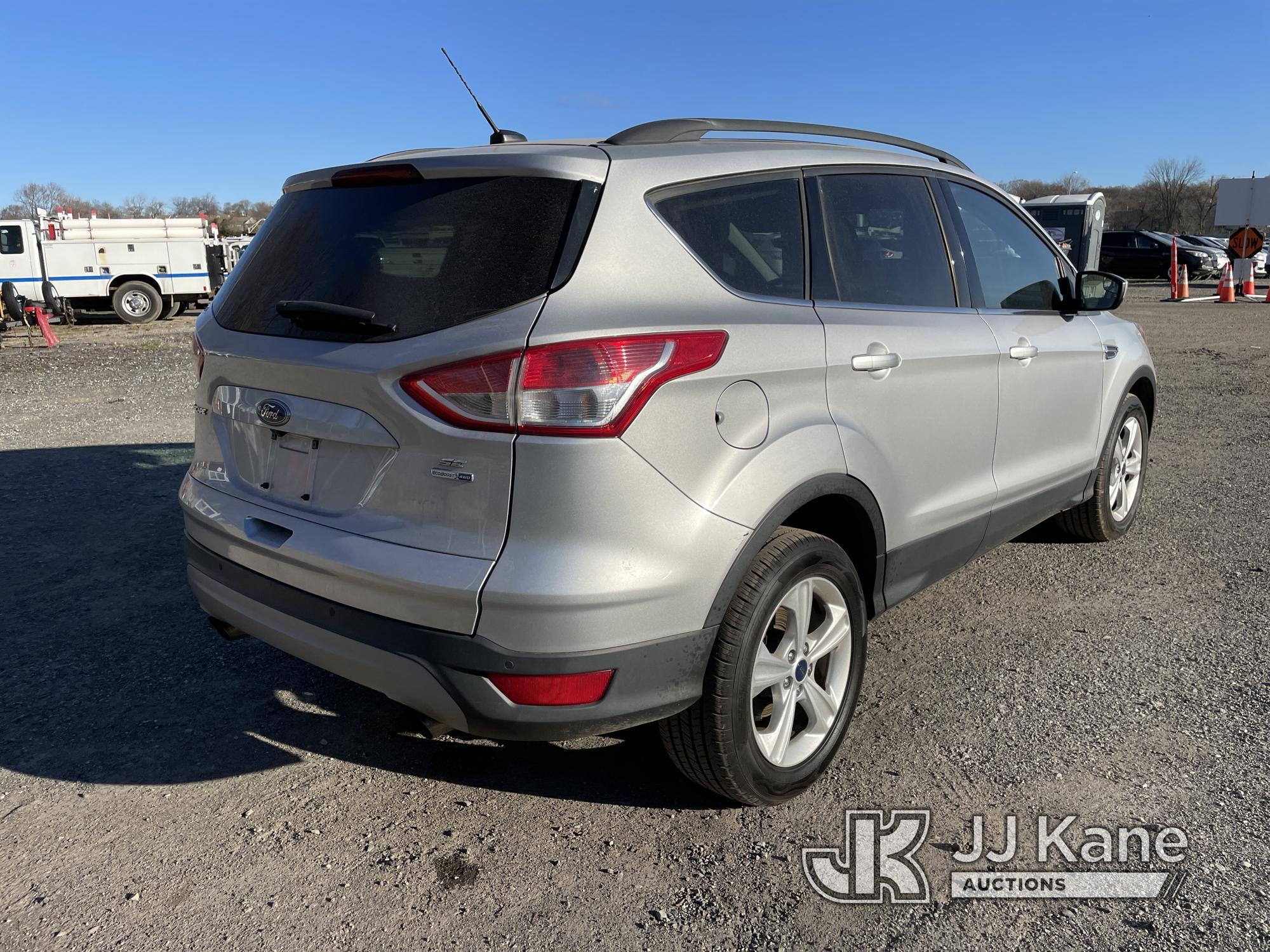 (Plymouth Meeting, PA) 2016 Ford Escape 4x4 4-Door Sport Utility Vehicle Runs & Moves, Minor Body &