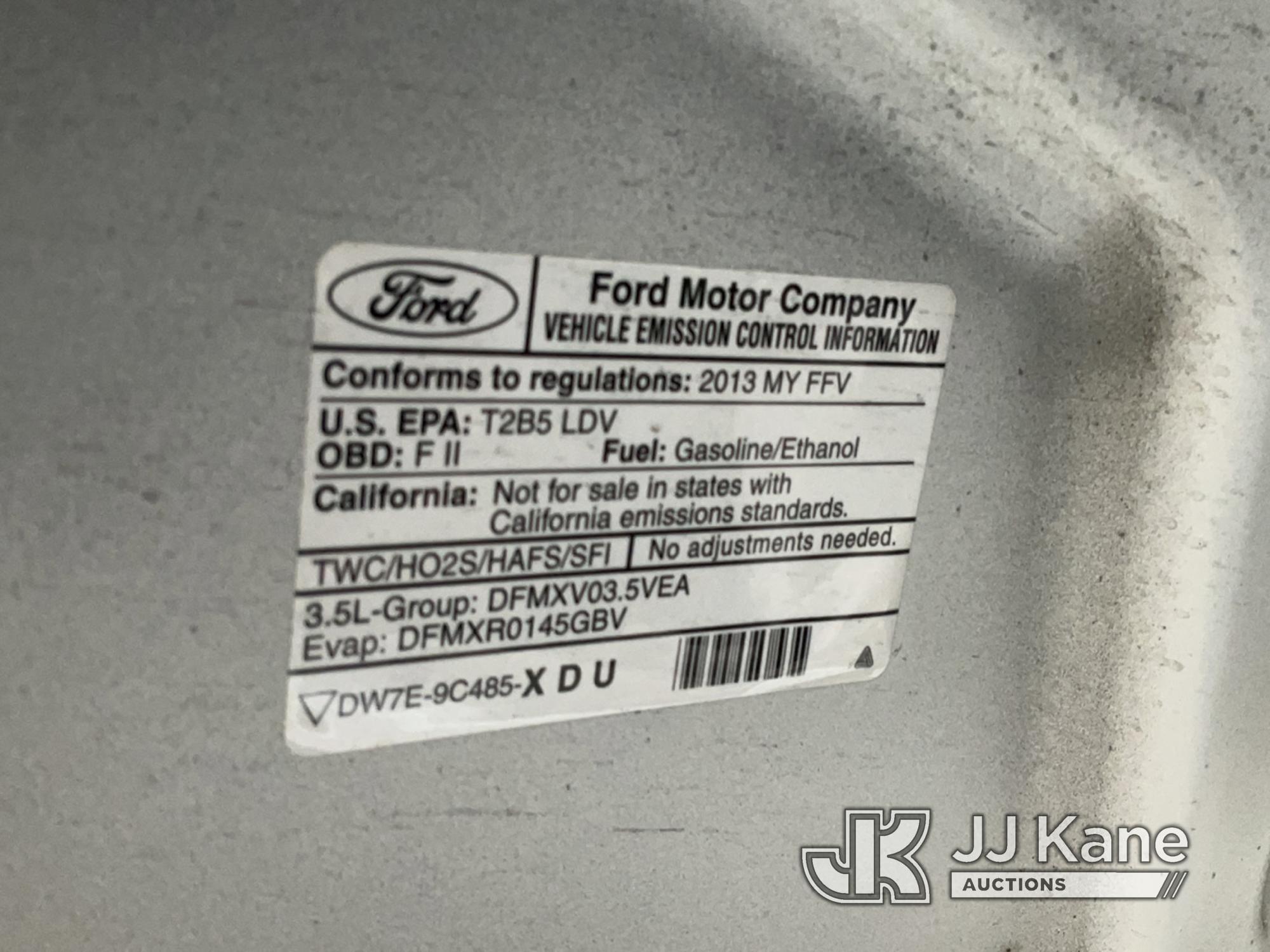 (Jurupa Valley, CA) 2013 Ford Taurus AWD 4-Door Sedan Runs & Moves, Air Bag Light Is On ,  Cracked W