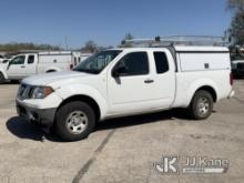2017 Nissan Frontier Extended-Cab Pickup Truck Runs & Moves) (Jump to Start, Rust Damage, Paint Dama