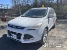 2016 Ford Escape 4x4 4-Door Sport Utility Vehicle Runs & Moves, Body & Rust Damage