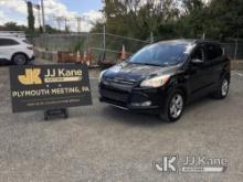 2015 Ford Escape 4x4 4-Door Sport Utility Vehicle Runs & Moves, Body & Rust Damage