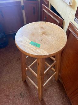 kitchen counter stool