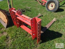 Tractor mount pallet forks