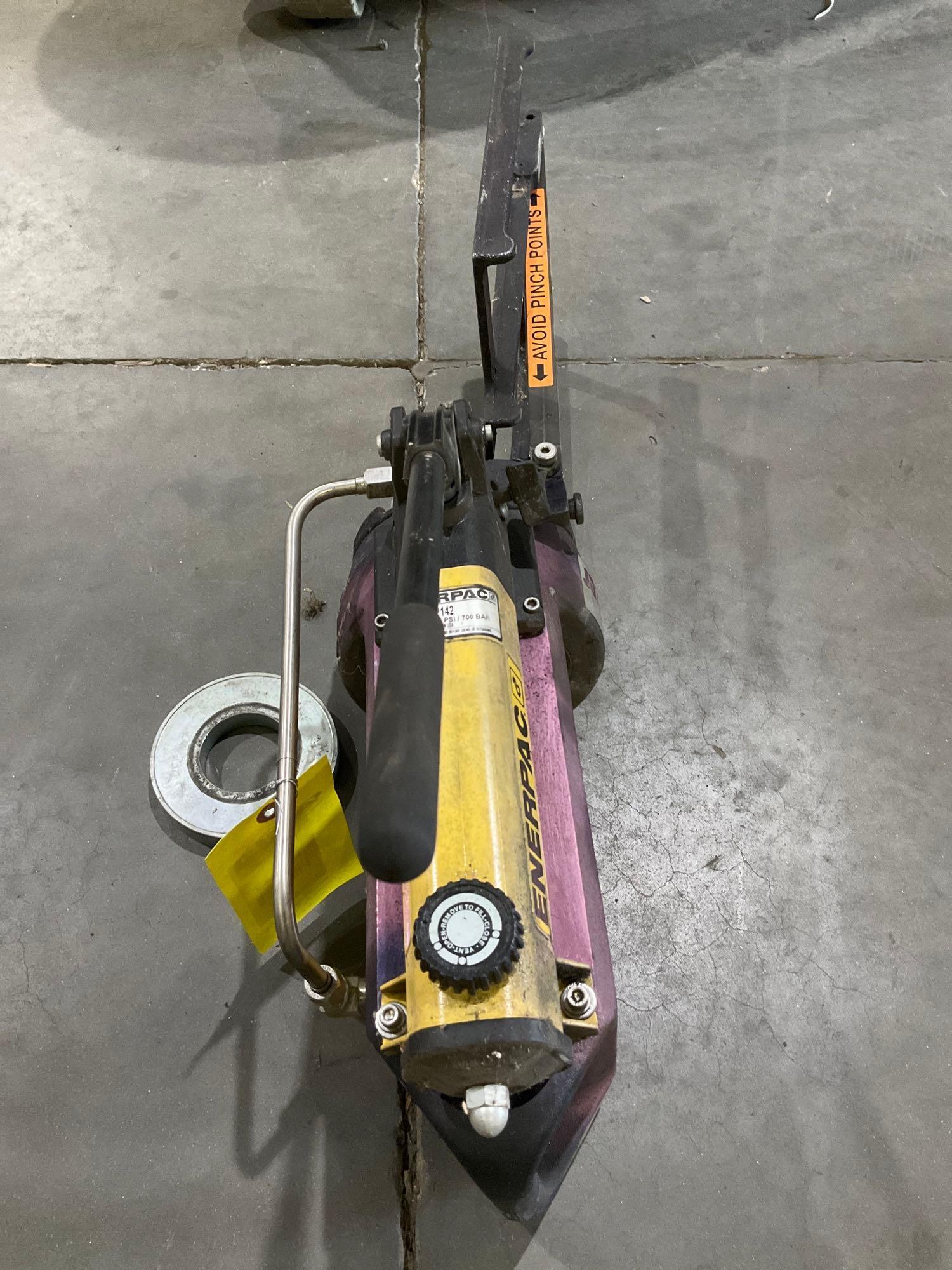 ENERPAC HYDRAULIC HAND PUMP MODEL P142, APPROX MAX PSI 10,000, APPROX 700 BAR
