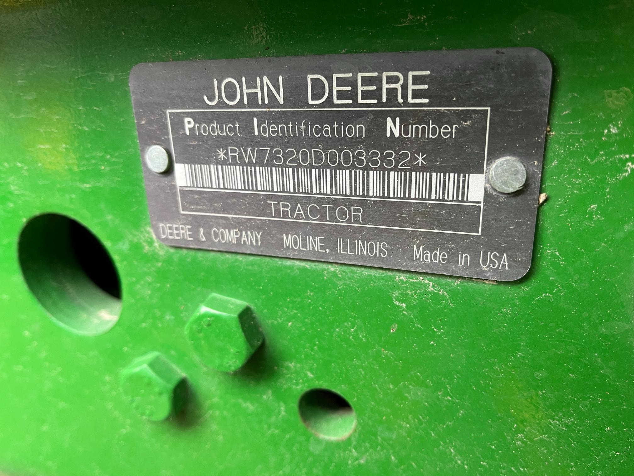 John Deere 7320 Tractor