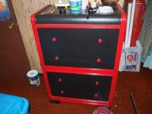 Black/red chest of drawers